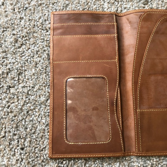 Slim Tan Leather Wallet - Picture 3 of 9